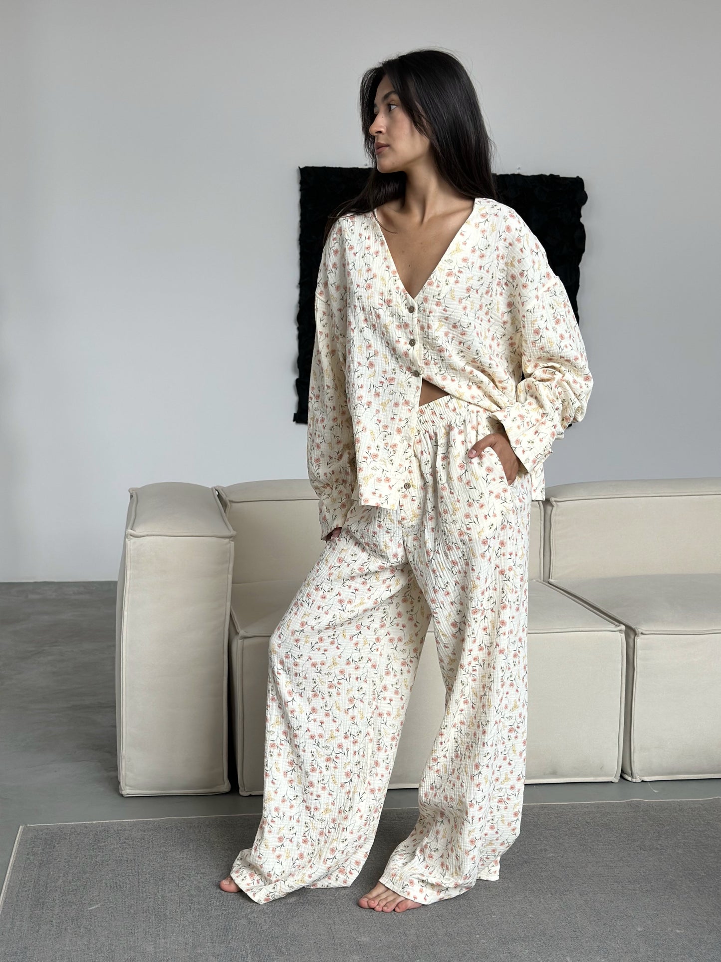 MATILDA - LYXIG BLOMMIG LÅNGÄRMAD PYJAMAS