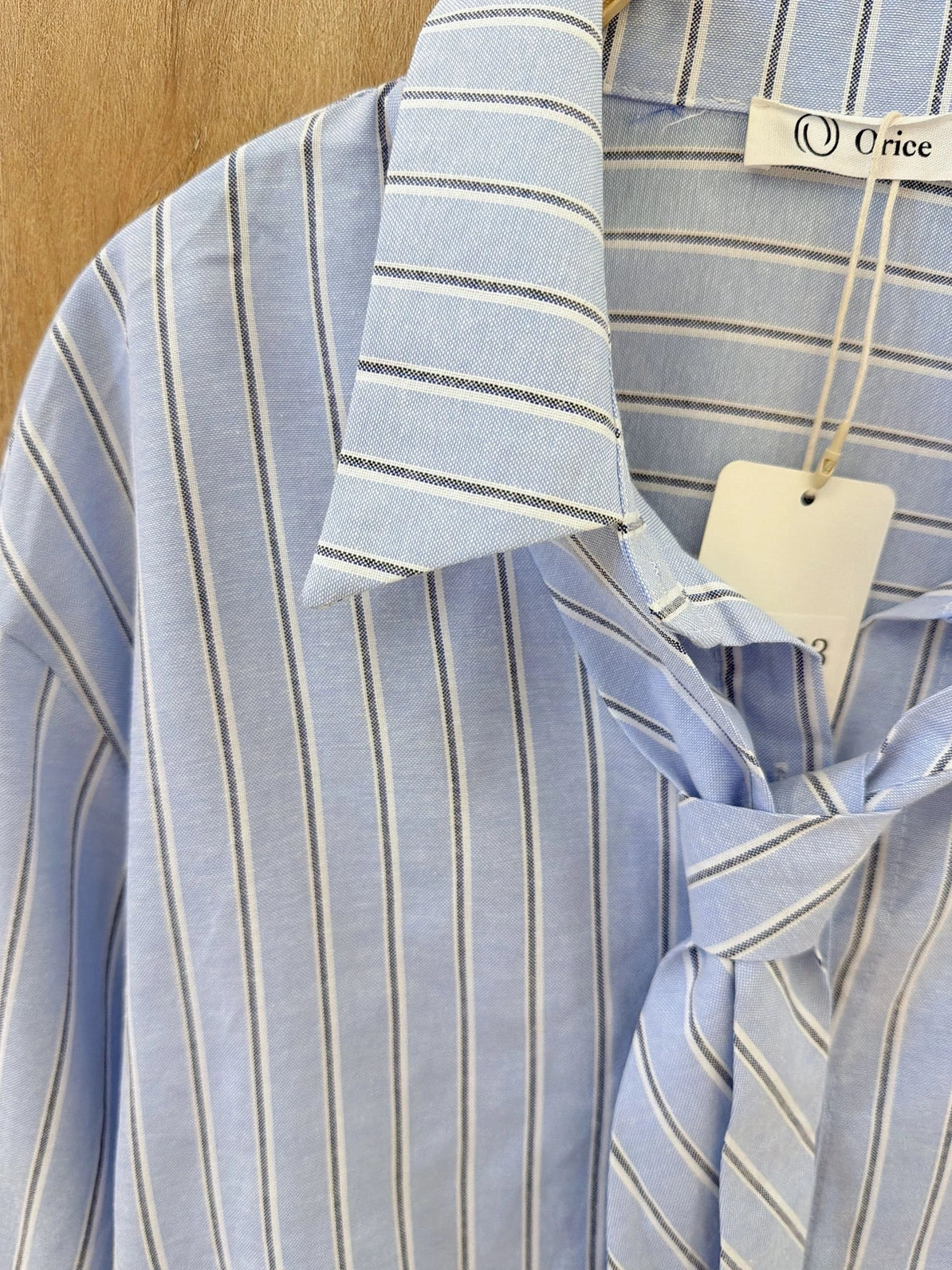 Livia tie shirt