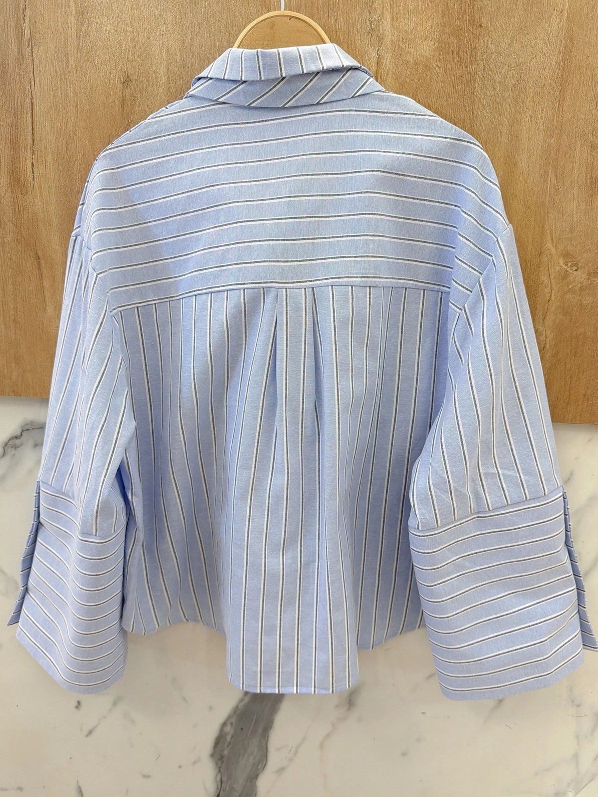 Livia tie shirt