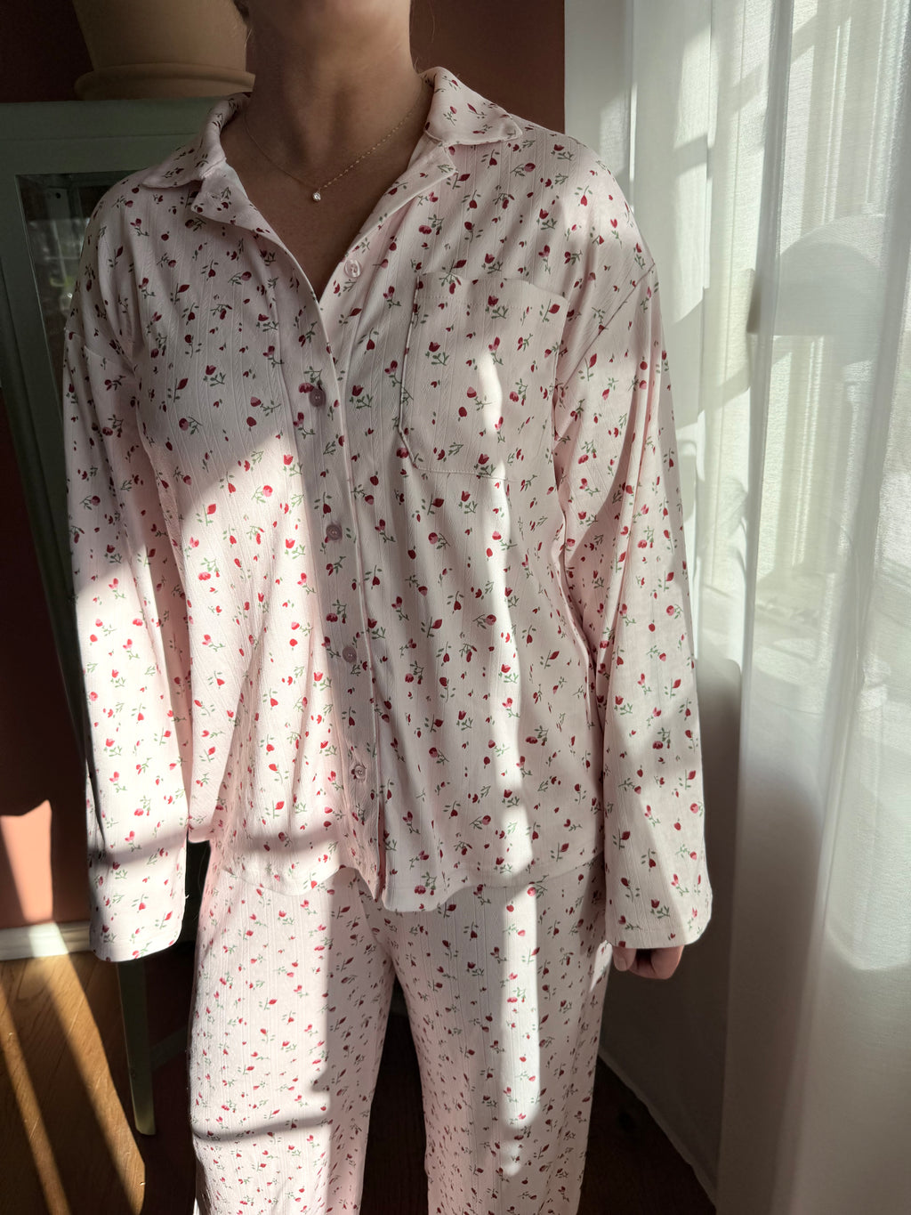 | FÖRBESTÄLLNING ÖPPEN |   ROMANTIC BLOM