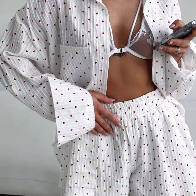 REBECCA - COOL PYJAMAS WITH A SMALL HEART