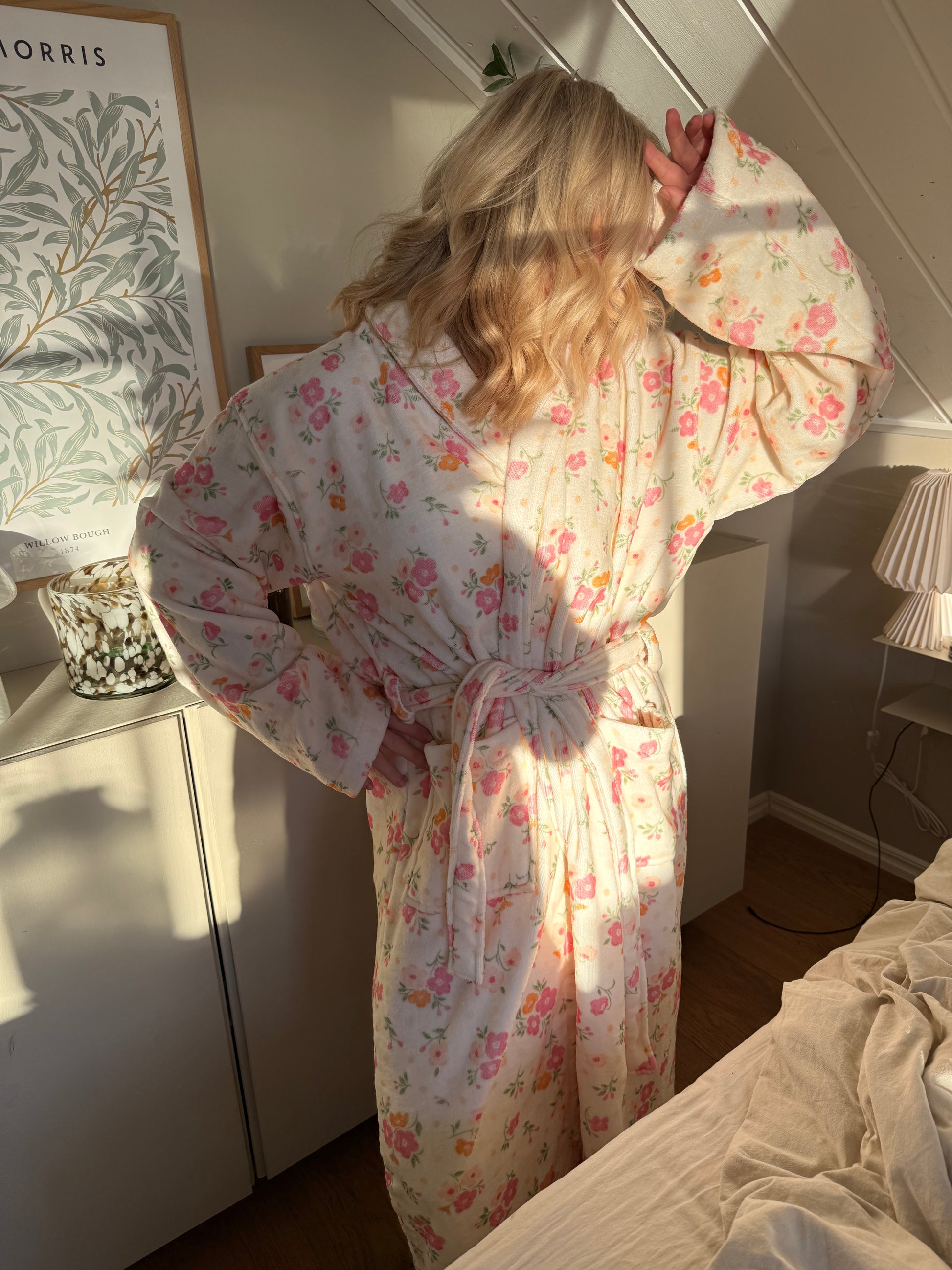 | FÖRBESTÄLLNING ÖPPEN | SUNDAY ROSE MORGONROCK