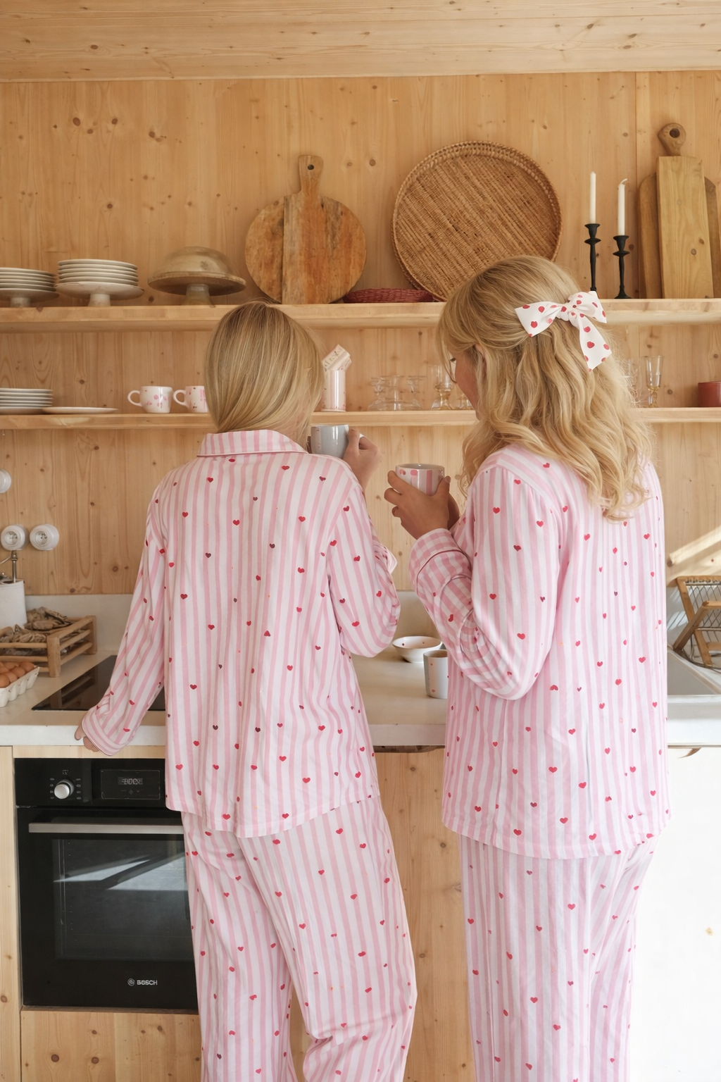 Valentine - Rosa pyjamasset med hjärtan
