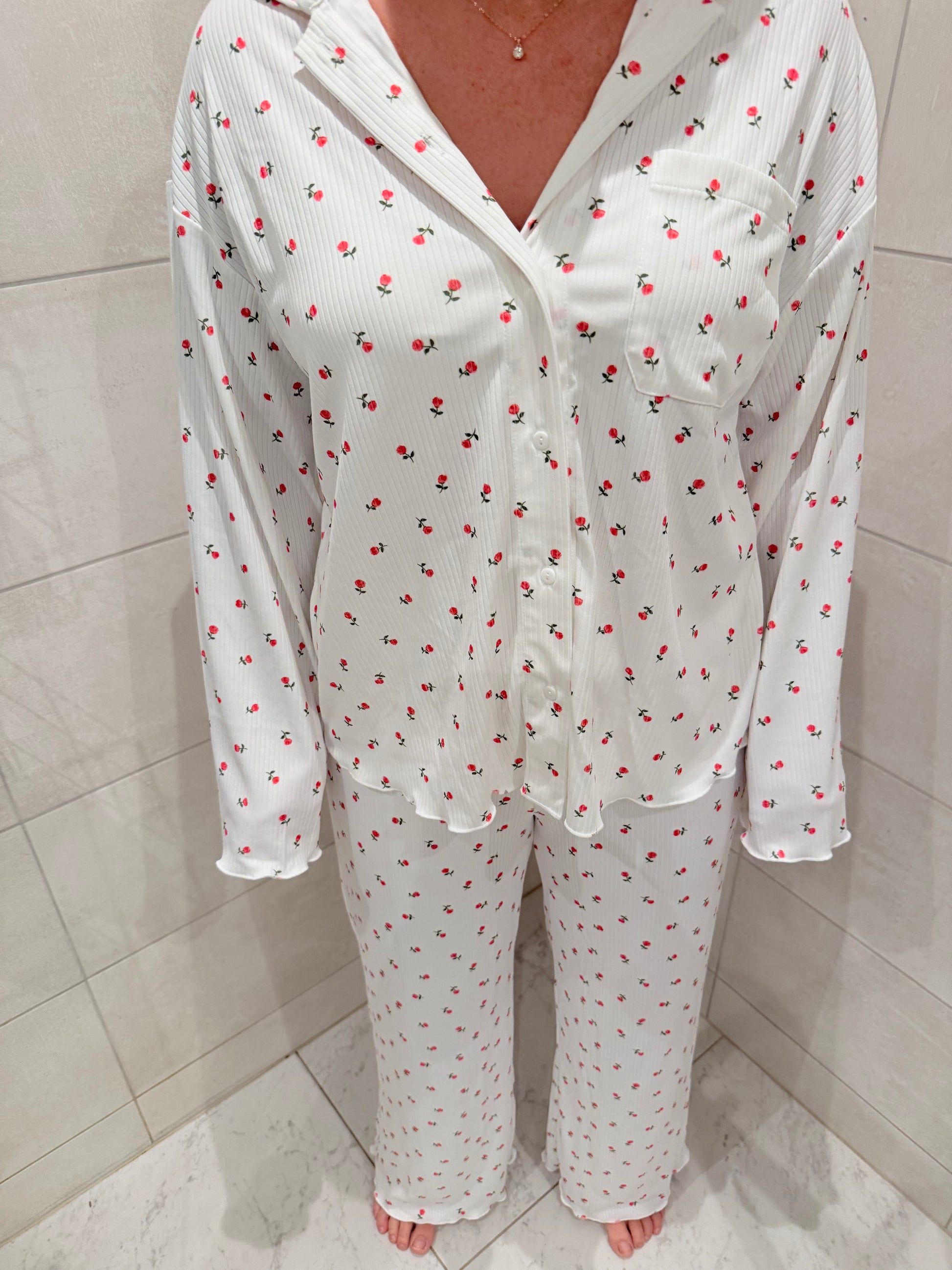 | FÖRBESTÄLLNING ÖPPEN | SWEET BLOSSOM PYJAMASSET