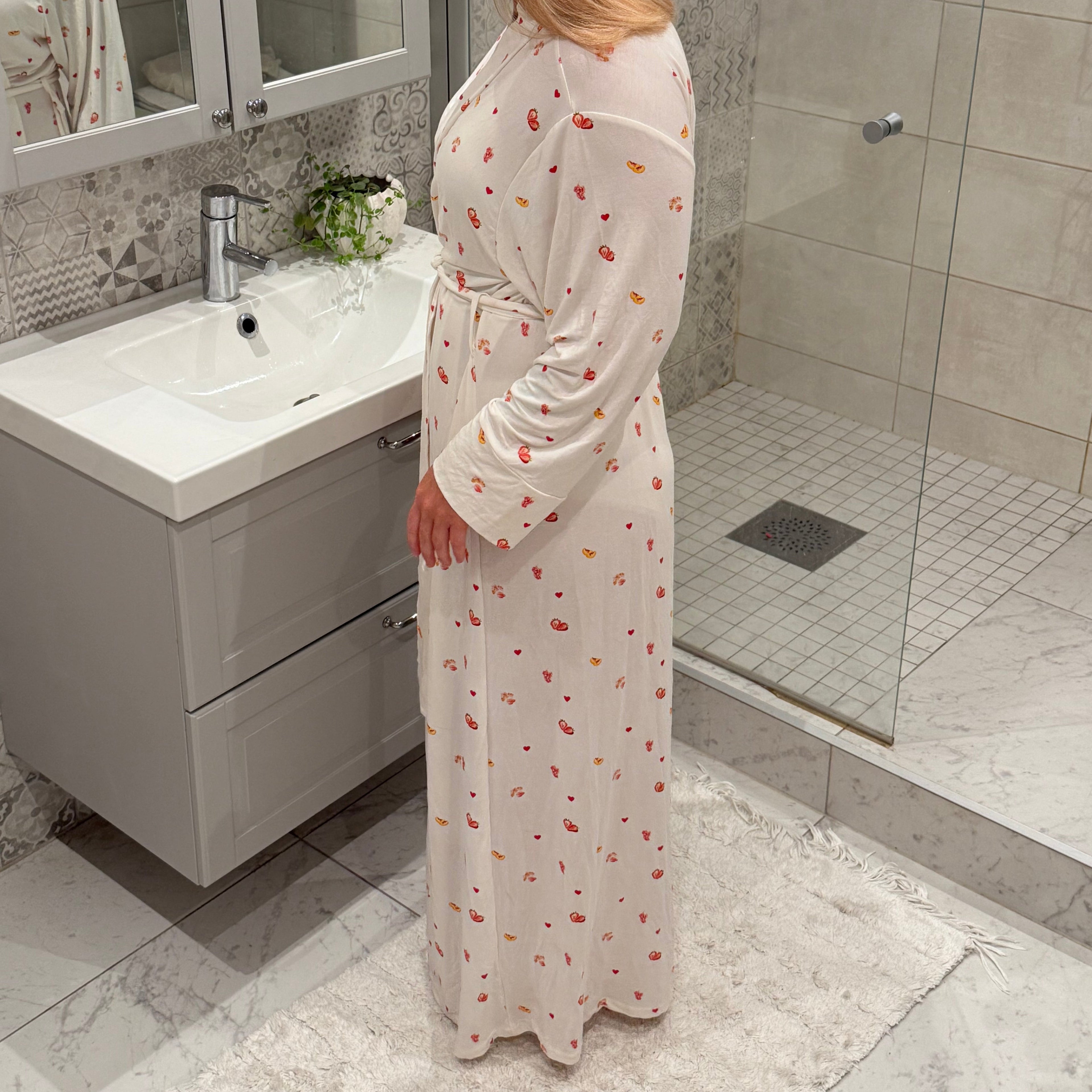 STRAWBERRY MOOD - BATHROBE