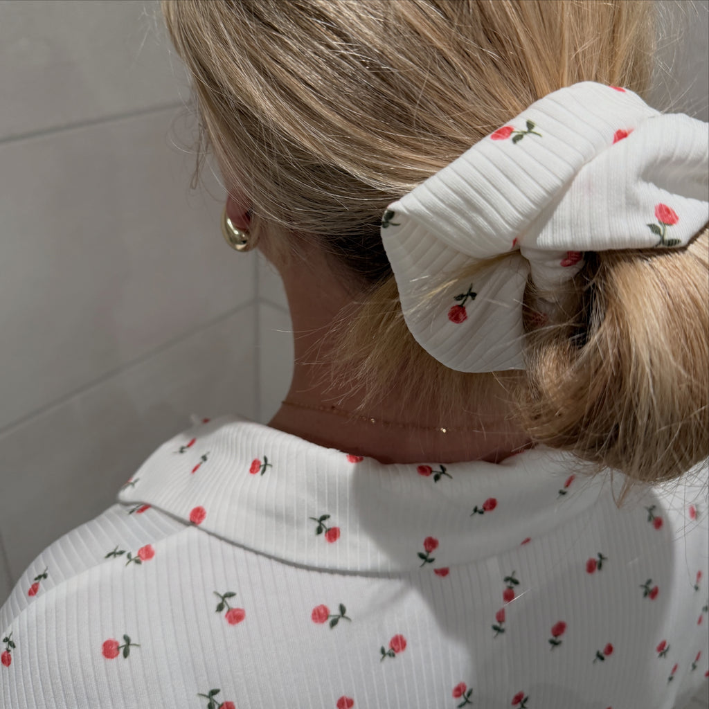 | FÖRBESTÄLLNING ÖPPEN | SWEET BLOSSOM PYJAMASSET