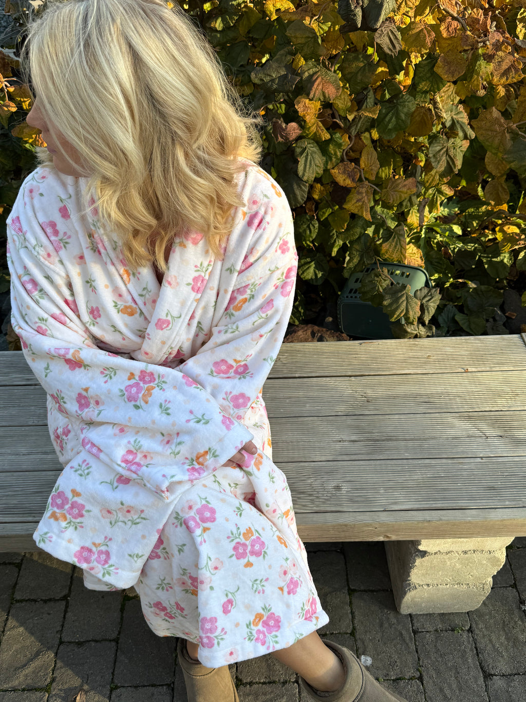 | FÖRBESTÄLLNING ÖPPEN | SUNDAY ROSE MORGONROCK