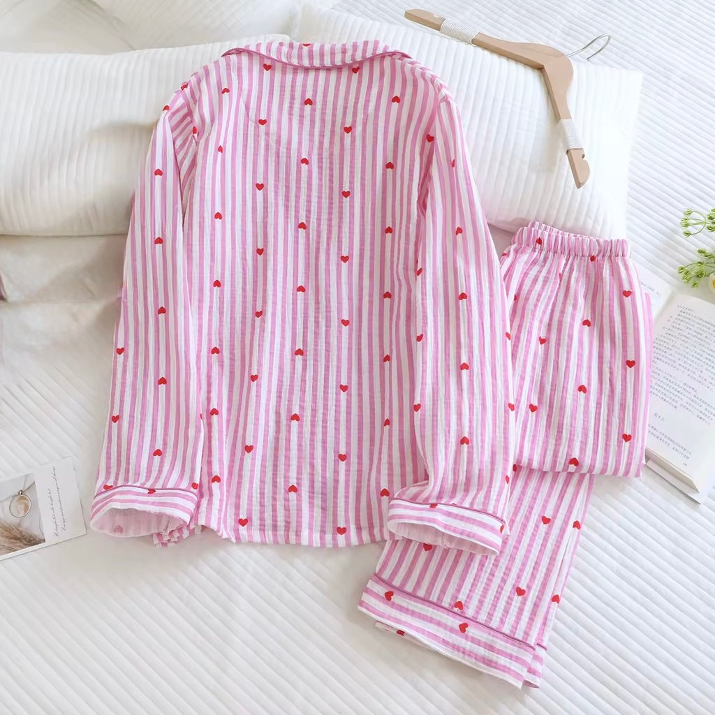 Valentine - Rosa pyjamasset med hjärtan