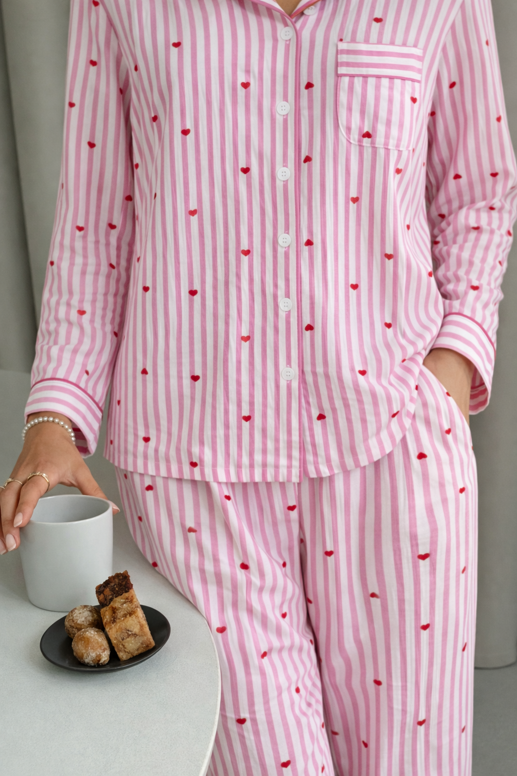 Valentine - Rosa pyjamasset med hjärtan