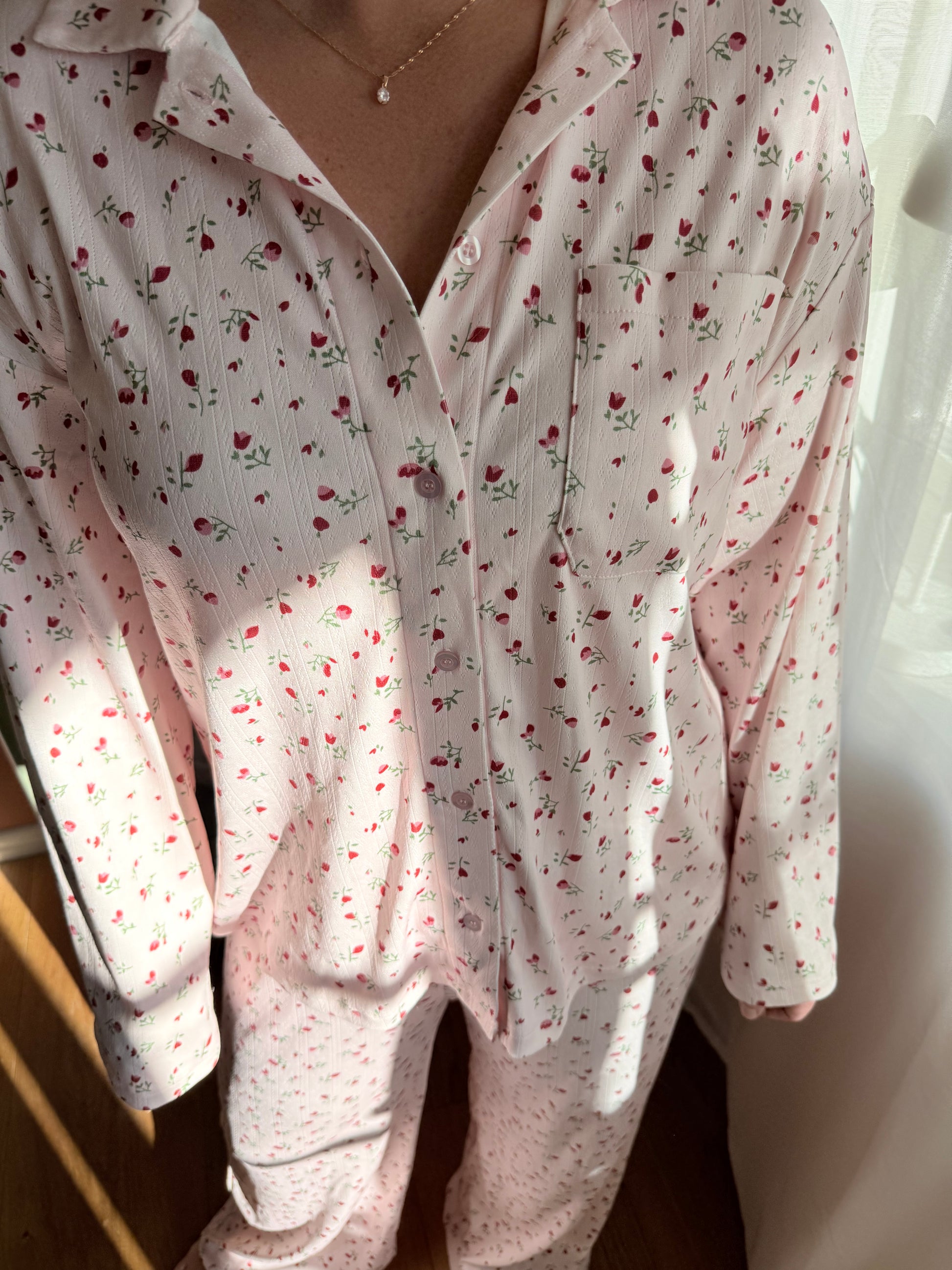 | FÖRBESTÄLLNING ÖPPEN |   ROMANTIC BLOM