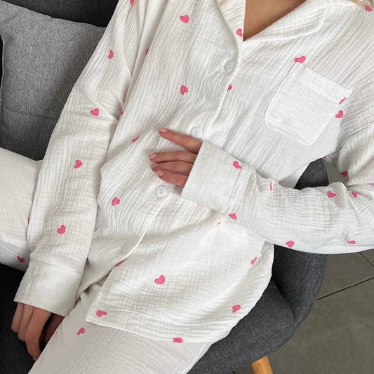 HEDDA - ROSA LÅNGÄRMAD ROMANTISK PYJAMAS MED SMÅ HJÄRTAN