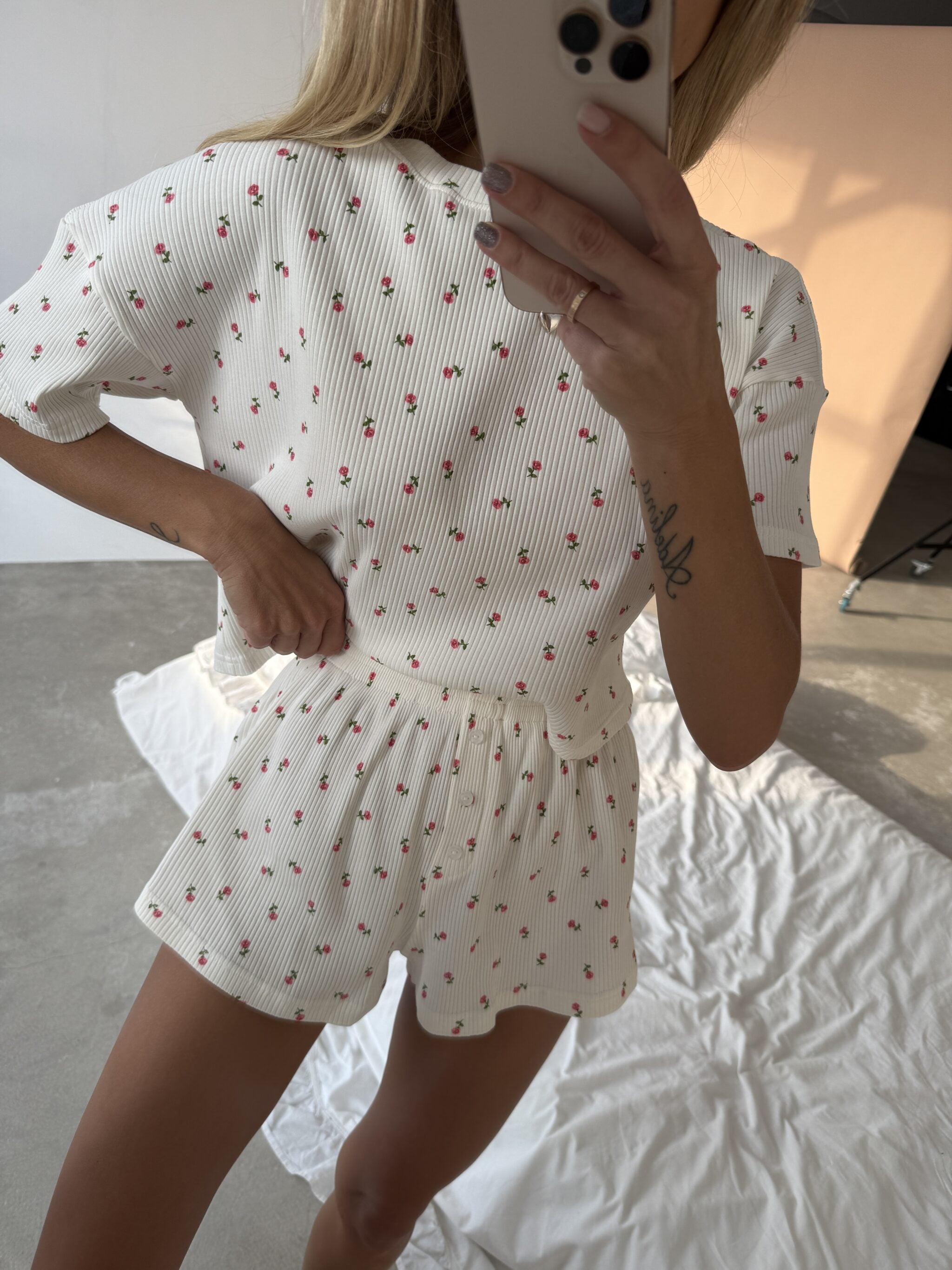 LOVIS - FLORAL PYJAMAS SET