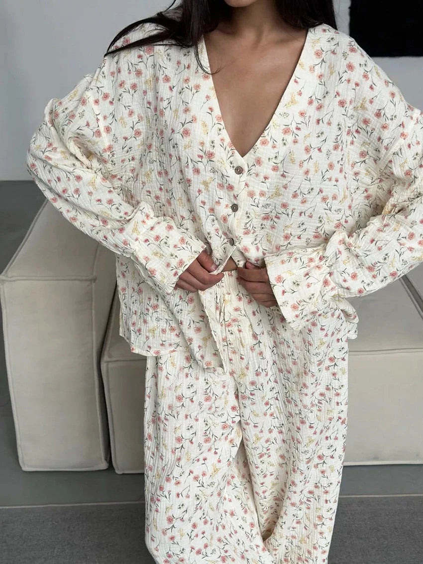 MATILDA - LUXURY FLORAL LONG-SLEEVE PYJAMAS